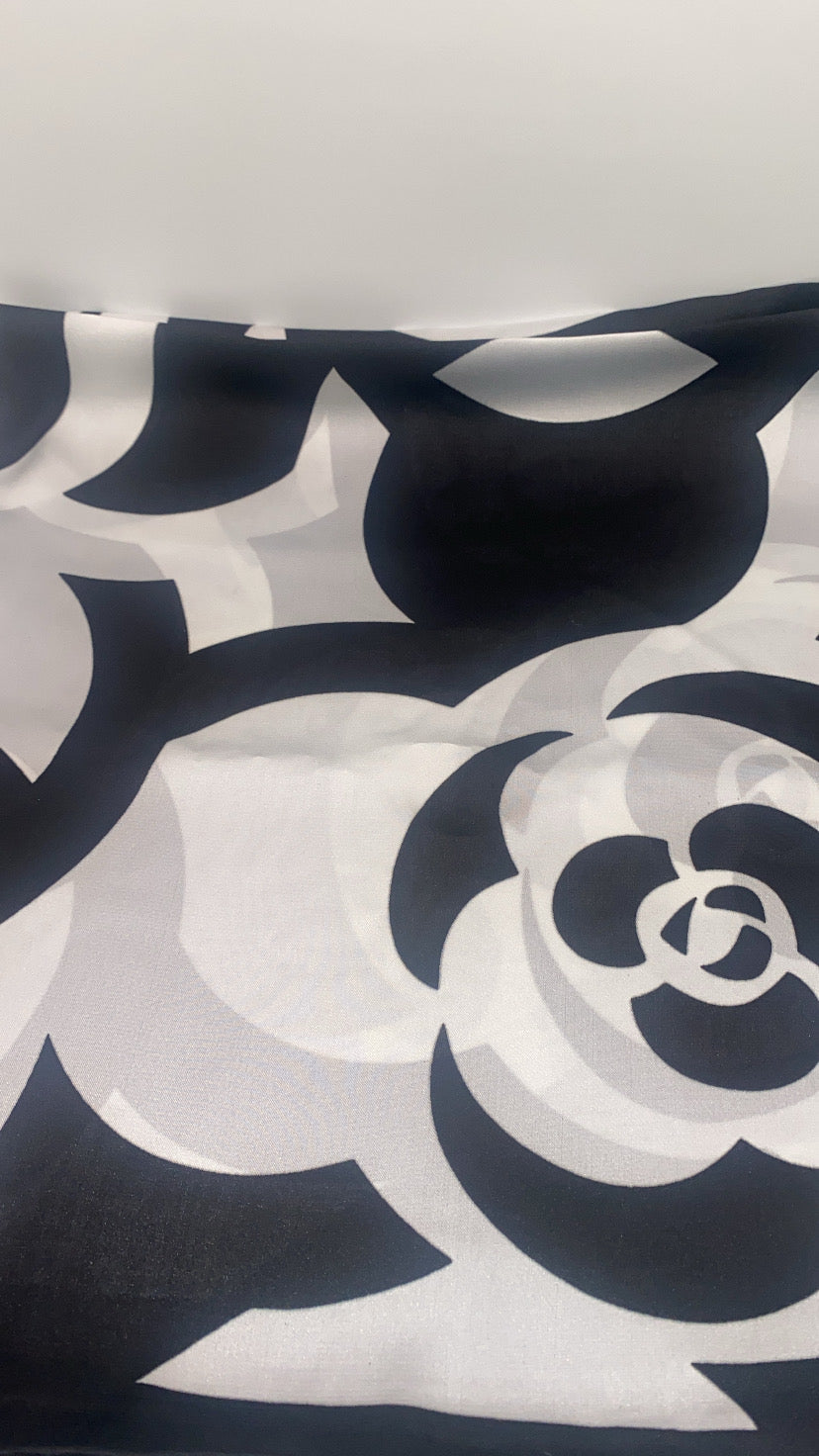 Chanelly scarf